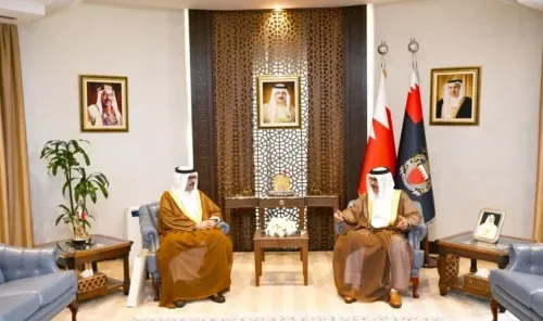 وزير الداخلية يستقبل محافظ الجنوبية ويستعرض إنجازات عام 2024