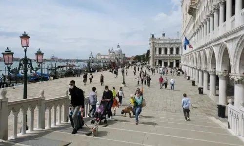 EU council sets criteria to lift restrictions for travellers from a third country