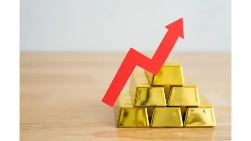 أسعار الذهب تقفز محققة أفضل مكاسب أسبوعية في نحو عامين