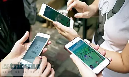 الشرطة العسكرية الكندية تُكلف بمتابعة لعبة "بوكيمون غو" بعد اقتحام المعجبين للقواعد