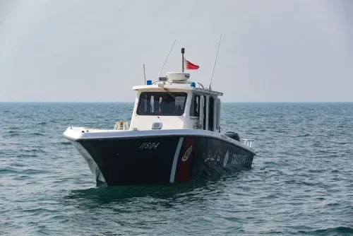 Coast Guard seizes 200kg of shrimp caught illegally