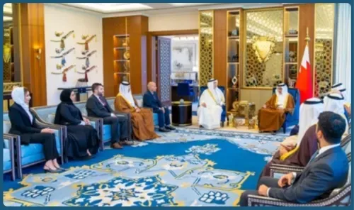 سمو ولي العهد رئيس مجلس الوزراء يلتقي مجلس إدارة جمعية المحامين البحرينية
