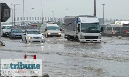 جهود مكثفة للتعامل مع تداعيات الأمطار