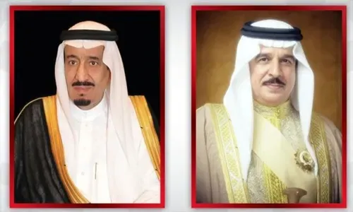 جلالة الملك يهنئ خادم الحرمين الشريفين بنجاح القمة الخليجية الحادية والأربعين