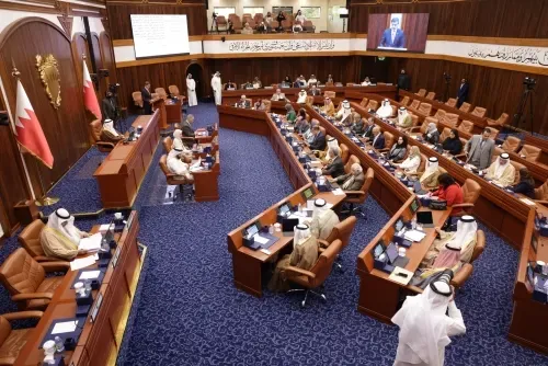 مجلس الشورى البحريني يوقف تعديل رسوم البنية التحتية