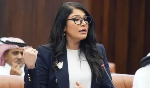 Housewives’ Welfare Plan Back Before MPs