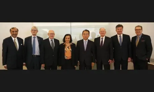 Bahrain pushes for regional and global peace and development