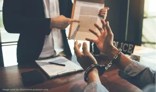 تبرئة عامل في مركز تأهيل من تهم الإساءة
