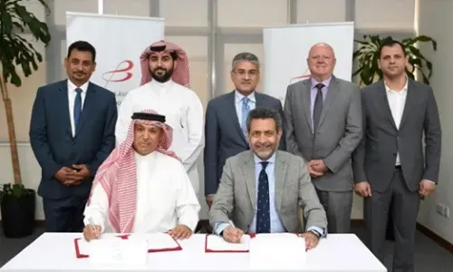 شركة مطار البحرين و"بحرين ليمو" توقعان اتفاقية لتوفير خدمة حافلات النقل على مدار الساعة