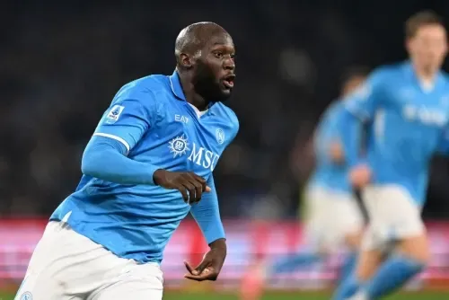 Lukaku to miss start of Napoli’s title defence with ‘serious’ thigh injury