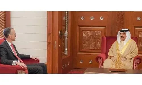 جلالة الملك المعظم يشيد بعمق العلاقات والشراكة الاستراتيجية بين مملكة البحرين والولايات المتحدة الأمريكية