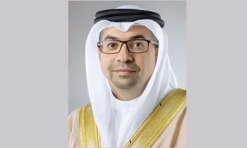 مستشار ديوان سمو ولي العهد يؤكد أن المرأة البحرينية تمثل نموذجاً ملهماً