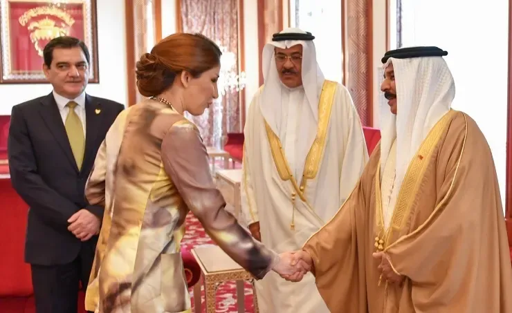 جلالة الملك يستقبل رئيس مجلس أمناء مركز الملك حمد العالمي للتعايش السلمي