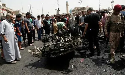 مقتل 94 شخصاً في ثلاثة تفجيرات بسيارات مفخخة في بغداد تبناها تنظيم الدولة الإسلامية