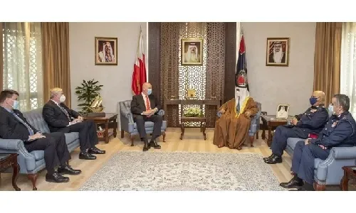 وزير الداخلية يشيد بالتعاون الأمني بين البحرين والولايات المتحدة والعلاقات الثنائية الوثيقة