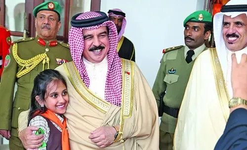 جلالة الملك يشيد بجهود المؤسسات التعليمية