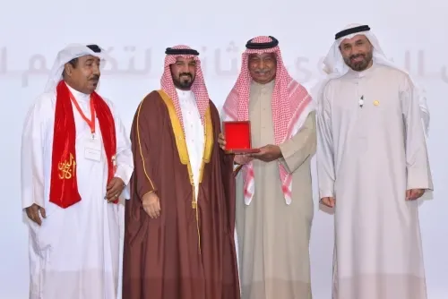 تكريم المتقاعدين البحرينيين تقديراً لخدماتهم وتفانيهم