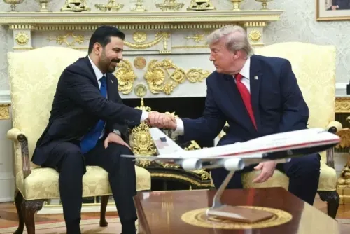 ترامب يشيد برئيس الوزراء العراقي الجديد وسط ضغوط بشأن إيران