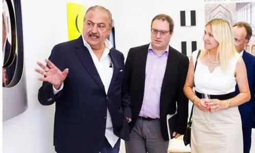 راشد بن خليفة يقيم معرضاً فنياً فردياً في بافاريا