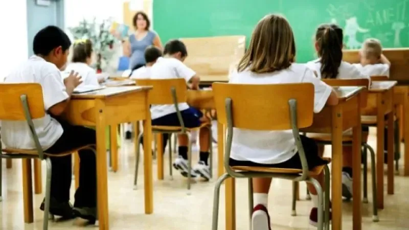 غرامات على أولياء الأمور في حال تغيب أبنائهم عن المدرسة