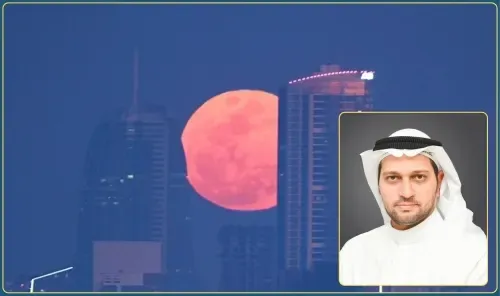 قمر الحصاد العملاق يضيء سماء البحرين ليلة الاثنين