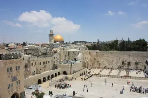 منع الفلسطينيين من دخول البلدة القديمة في القدس