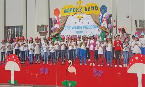 مدرسة الجيل الجديد تحتفل بيوم الكتاب