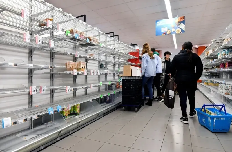 Netherlands reports Corona cases exceed 10,000