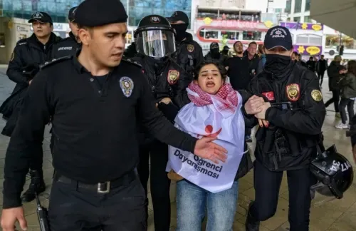 اعتقال العشرات في تركيا قبيل احتفالات عيد العمال