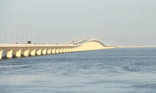 نظام المسار الواحد على جسر الملك فهد