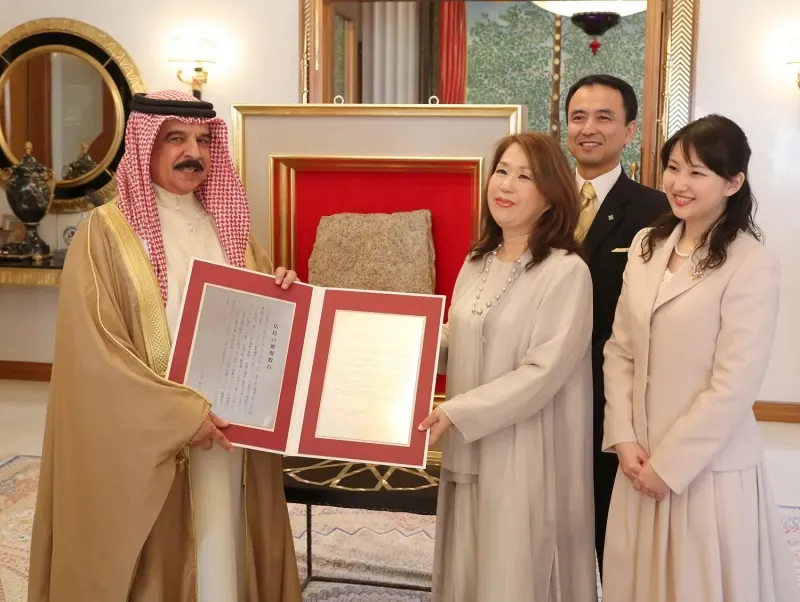 جلالة الملك المعظم يتسلم وساماً يابانياً رفيعاً