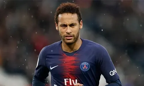 نيمار يؤكد جاهزيته وينشر مقطع فيديو مثير للجدل حول برشلونة