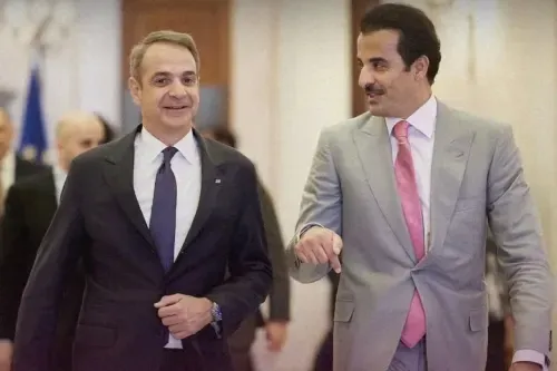 قطر واليونان تتعهدان بتعزيز العلاقات الثنائية