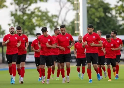 منتخب البحرين يبدأ معسكره التدريبي الخارجي في بانكوك