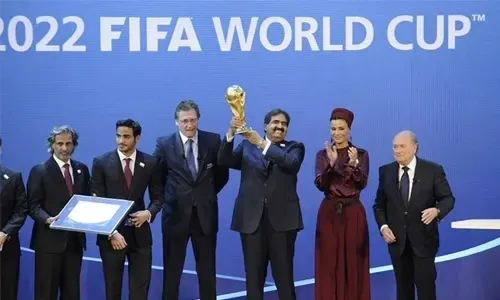 بطاقة حمراء لقطر؟