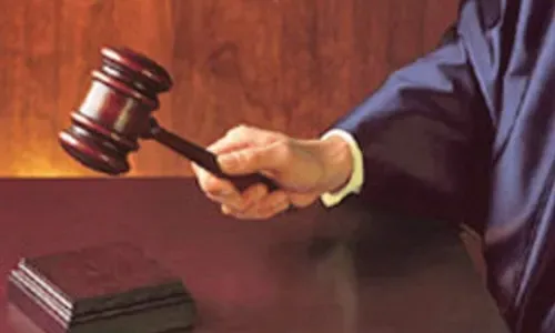Woman gets five year jail for Insulting judiciary