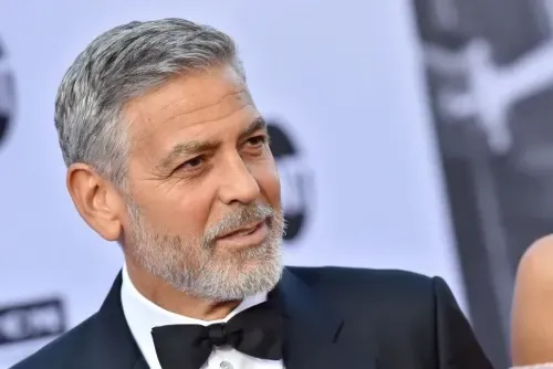 جورج كلوني يشعر بالارتياح لأن توأميه لا يزالان يحبانه