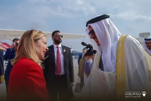 رئيسة وزراء إيطاليا جورجيا ميلوني تصل إلى البحرين