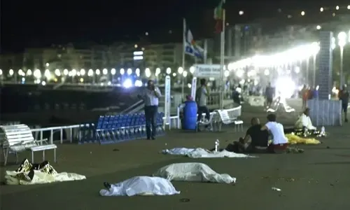 سائق شاحنة نيس أطلق النار من مسدس عدة مرات