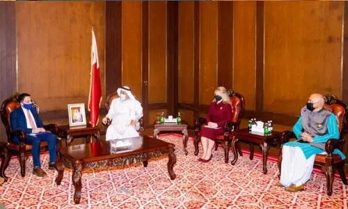 رئيس مجلس أمناء مركز الملك حمد العالمي للتعايش السلمي يستقبل ممثلاً عن وفد الاتحاد الأوروبي