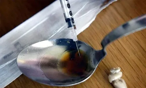 سجن طالب أمريكي بتهمة ترويج المخدرات