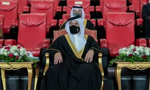 الملك ينيب سمو الشيخ خالد بن حمد لحضور نهائي كأس جلالته