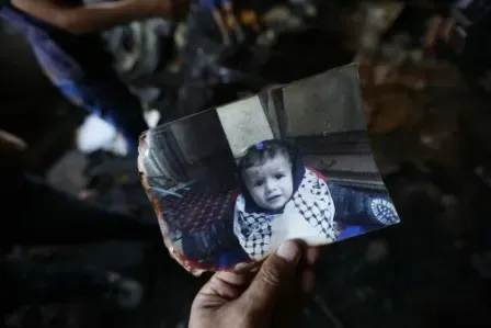 مقتل طفل فلسطيني حرقاً في هجوم إرهابي للمستوطنين