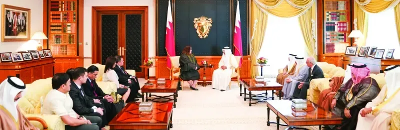 تعهدات بتعزيز التعاون في قطاع العمل
