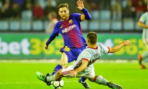 برشلونة يكتفي بالتعادل