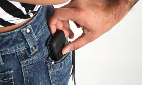 الحكم على لصين اعتادا السرقة في البحرين