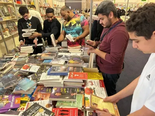 معرض المكتبات المحلية يحقق نجاحاً كبيراً