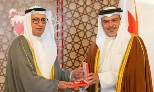 الصحافة تؤدي دوراً محورياً في مكافحة كوفيد-19