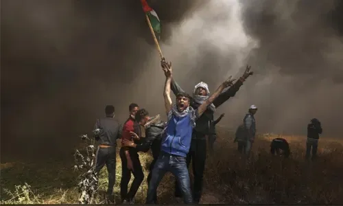إصابة 40 فلسطينياً برصاص القوات الإسرائيلية