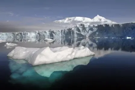 UN climate talks plagued by twin fears
